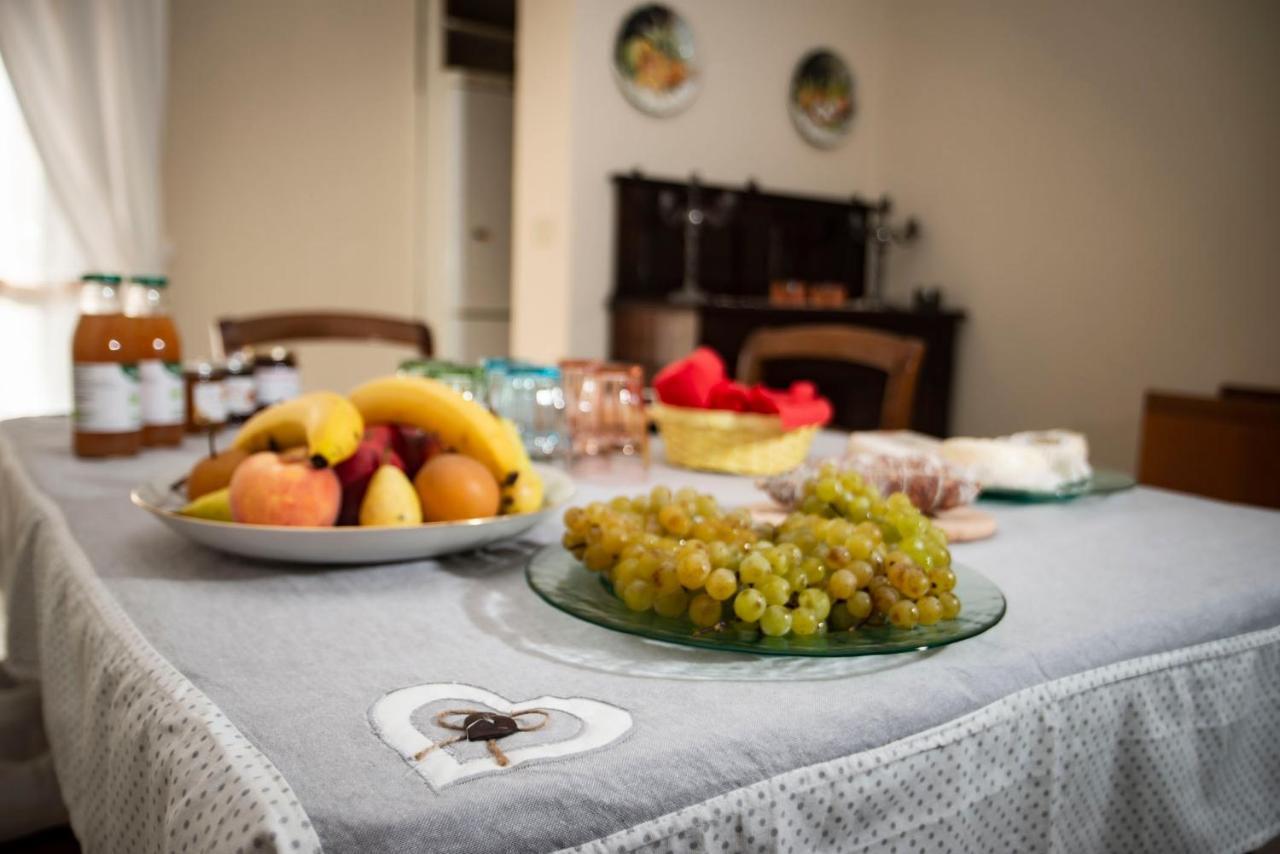 Bed and Breakfast I Quattro Grappoli Неїве Екстер'єр фото